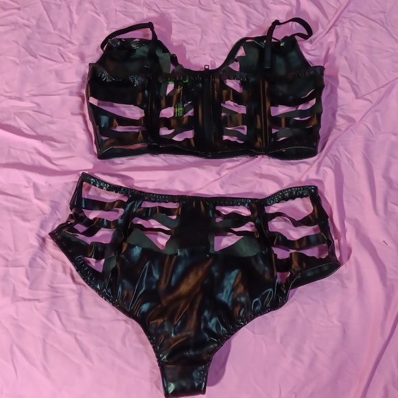 Dolls Kill × Club Exx Black Skeletoria Cut Out Faux Leather Set (M) - Picture 11 of 12